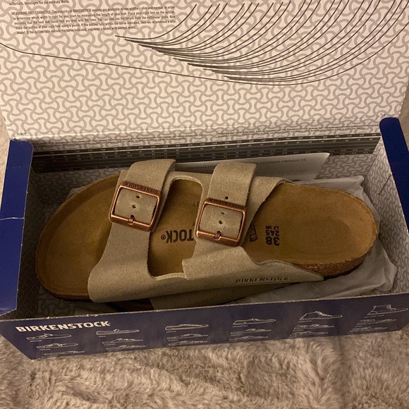 Nearly New with Box & Tags Birkenstock Arizona Suede Slides - Taupe 38 - Picture 6 of 11